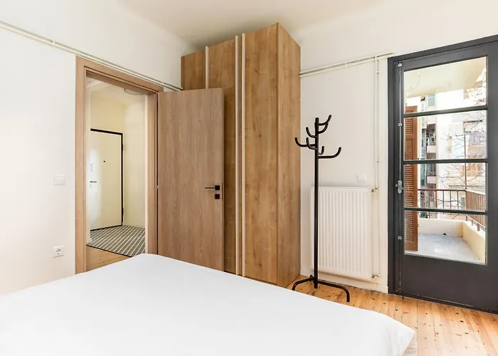 Daire Vista By Halu!: Spacious Centre Selanik