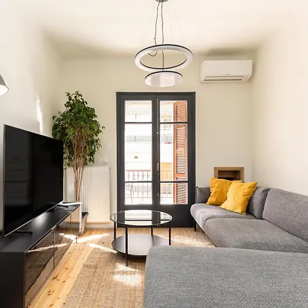 Vista By Halu!: Spacious Centre Apartament Salonic