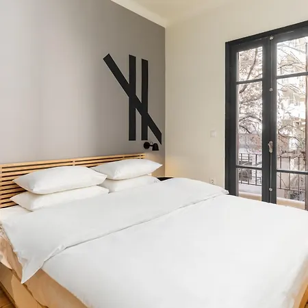 Vista By Halu!: Spacious Centre Salonic