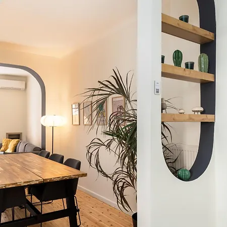 Vista By Halu!: Spacious Centre