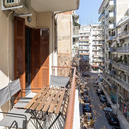 Vista By Halu!: Spacious Centre